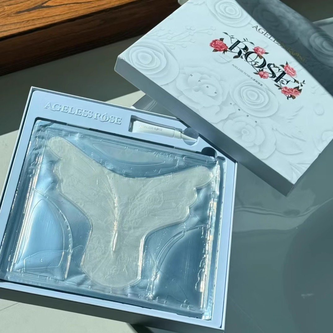 闺言新品粉膜水漾嫩膜套微商同款