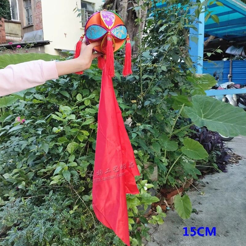 绣球广西壮族特色工艺品高品质刺绣舞蹈手工制作三月三绣球装饰