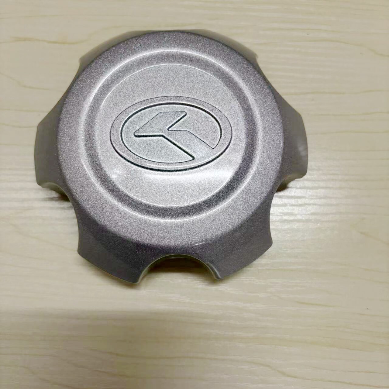 适配厦门金龙凯歌汽车配件轮芯盖凯锐浩克轮毂盖新金威车轮装饰盖