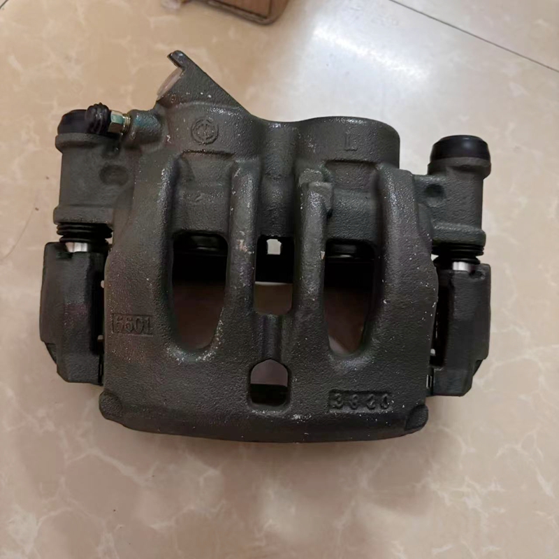 适用南京金龙凯特D11北汽舒驰亚星欧睿海格前刹车分泵卡钳原厂配