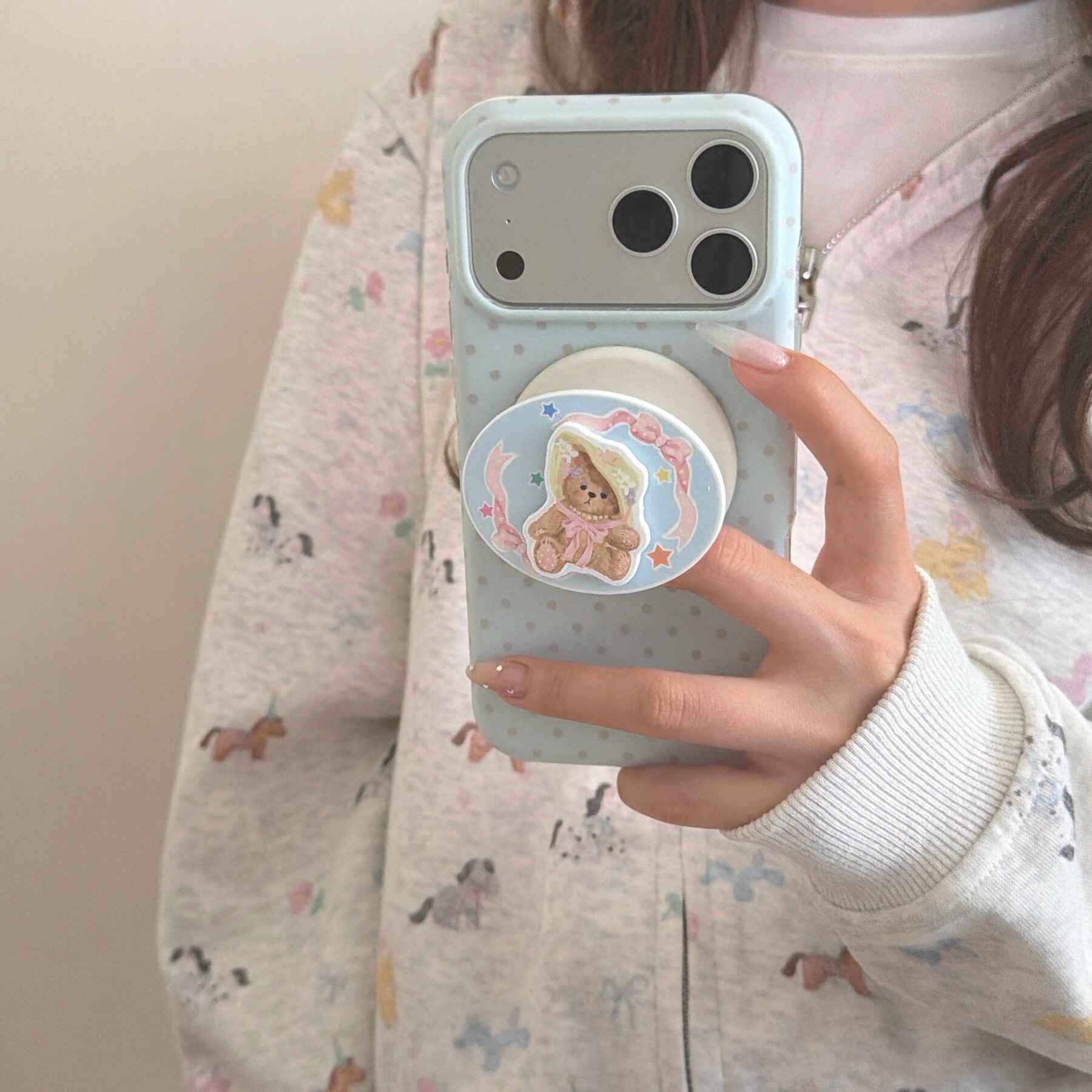 椭圆蝴蝶结小熊支架适用苹果17promax手机壳iPhone15pro蓝底波点磁吸半包防摔保护套16/14巨好看的女生外壳