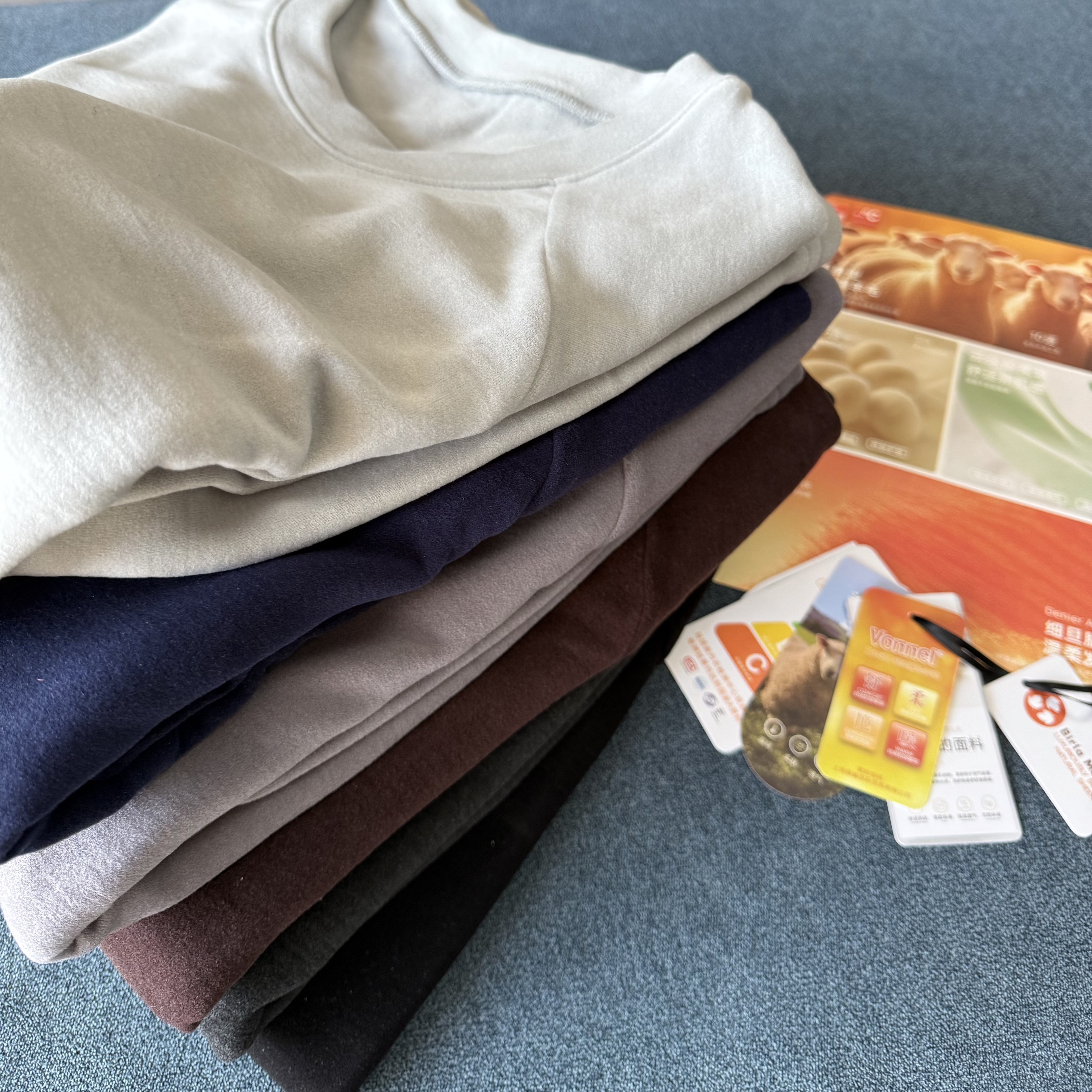 【撸猫感！软fufu！】日本膨体腈纶350G羊毛蚕丝保暖圆领男士打底