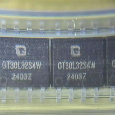 GT30L32S4W  原装正品  GENITOP/高通 SOP-8贴片 字库芯片