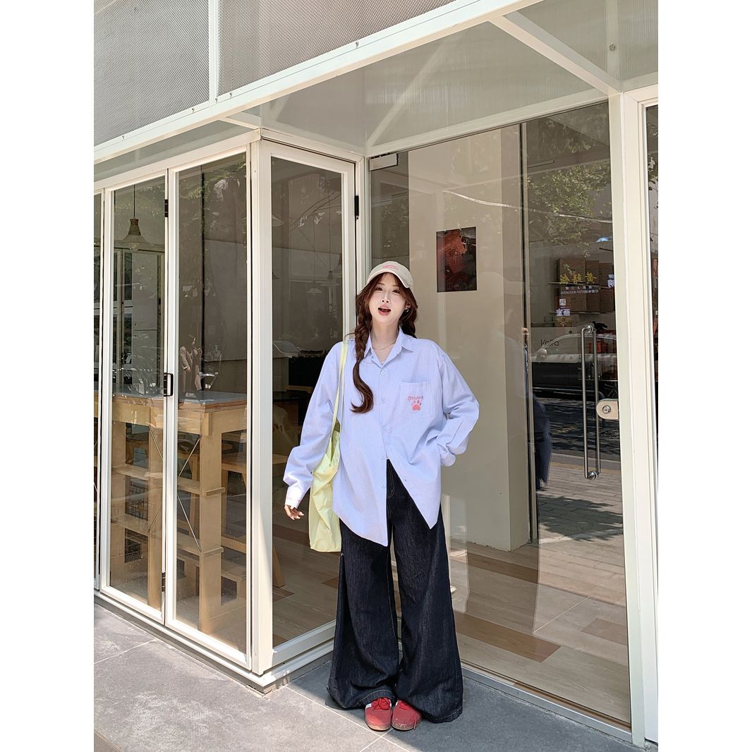 复古蓝条纹长袖衬衫女2025春夏新款设计感别致刺绣慵懒休闲外套