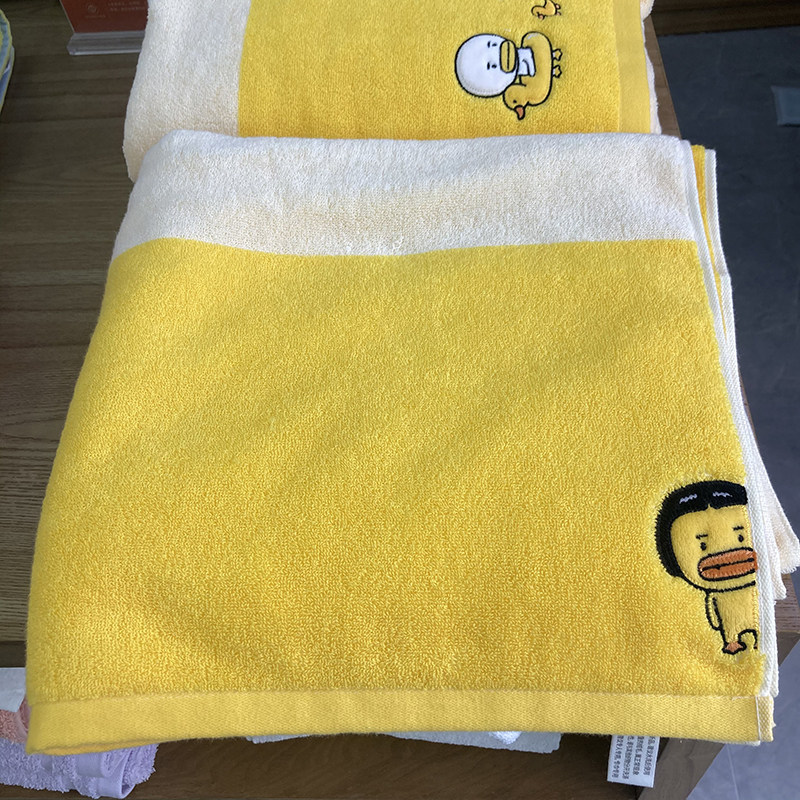 卡通儿童纯棉舒适浴巾 厚薄适中70*140cm小鸭子图案游泳洗澡浴巾