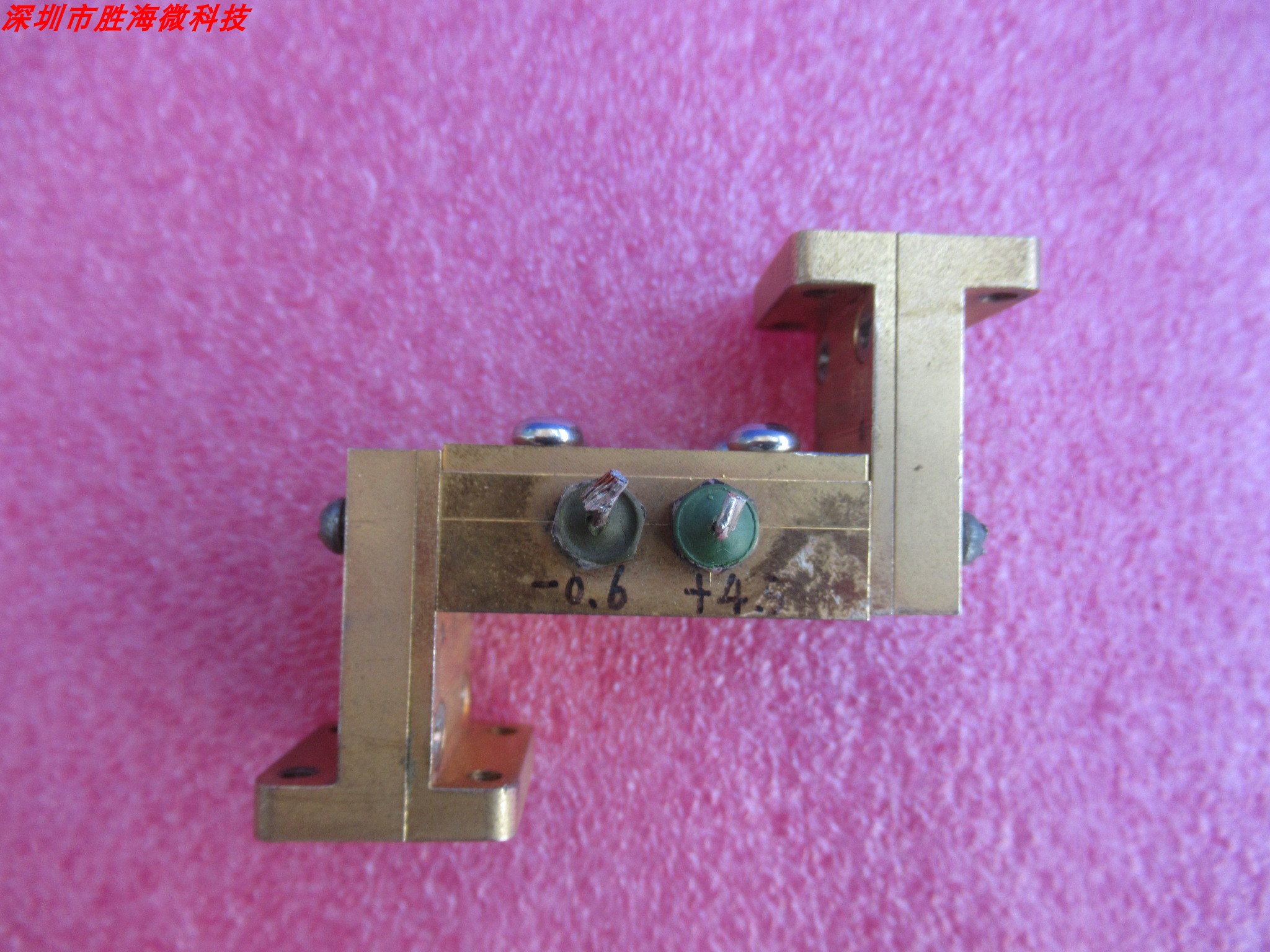 WR28(BJ320)2倍频器输入13-20GHz