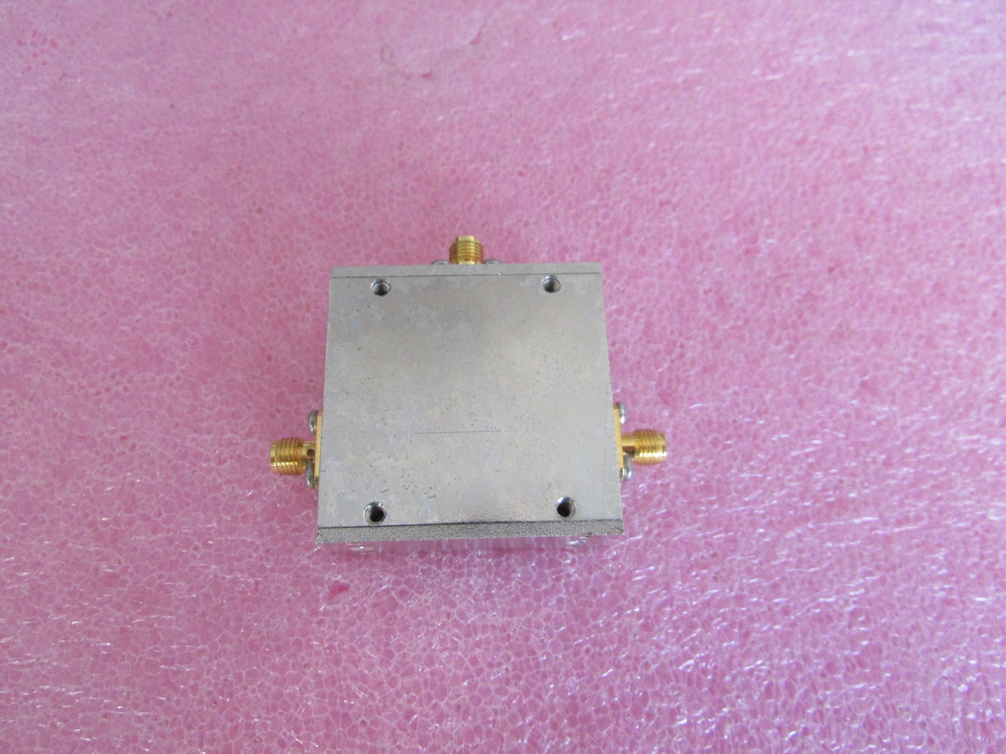 进口 频率 850-1050mhz 50w sma母 低频段 射频微波 同轴环形器