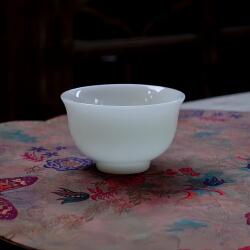 冰种玉瓷压手杯璞玉德化白瓷原矿高温茶杯纯白羊脂玉瓷单个主人杯