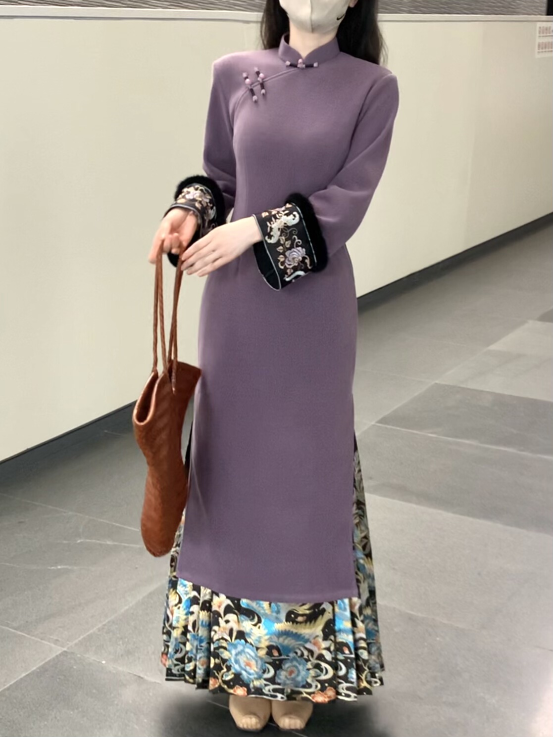 她来了复古馆新中式国风改良刺绣旗袍年轻款气质高级感紫色连衣裙,女装/女士精品,旗袍,淘宝优惠券,粉丝福利购,淘宝优惠卷