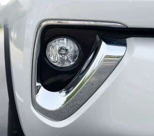 适用于丰田16-19款fortuner穿越者前雾灯罩灯框防雾灯框前杠灯壳