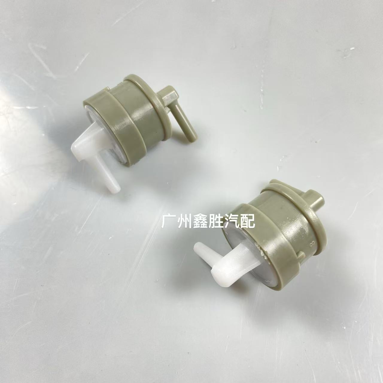 适用于海拉克斯VIGO 2004-2015款1KD2KD燃油滤清器 2号燃油滤清器