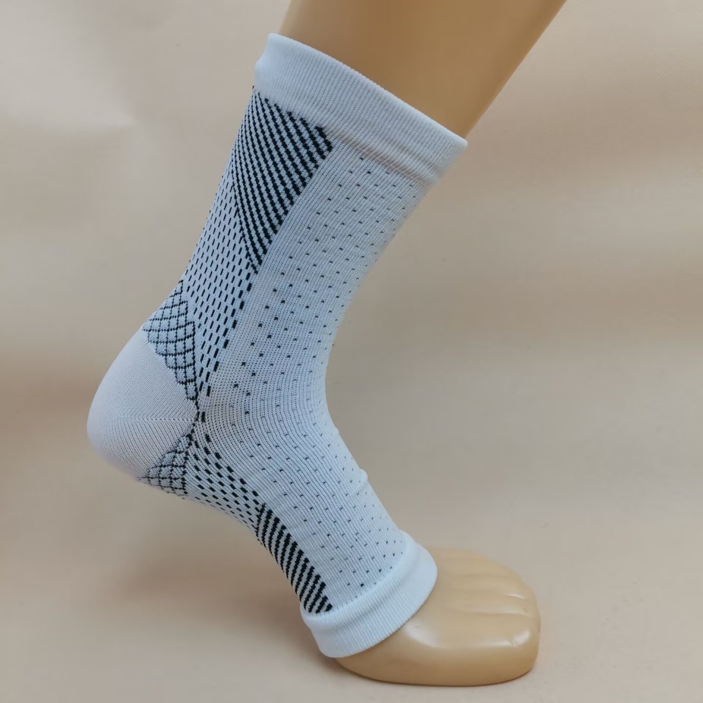 微脏出口单户外压力袜套运动护踝防护袜套透气吸汗舒适百搭男女袜,运动/瑜伽/健身/球迷用品,运动护踝,淘宝优惠券,粉丝福利购,淘宝优惠卷