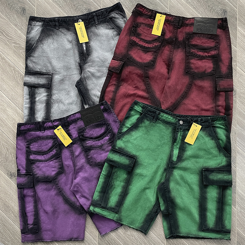 That's A Awful Lot of Cough Syrup渐变多口袋毛边设计工装短裤