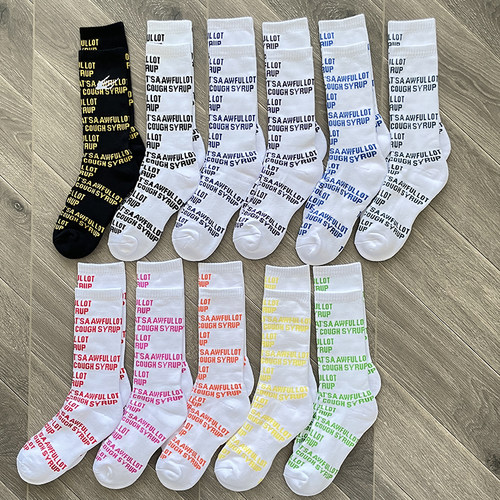 That's A Awful Lot of Cough Syrup Socks 休闲运动纯棉中筒袜
