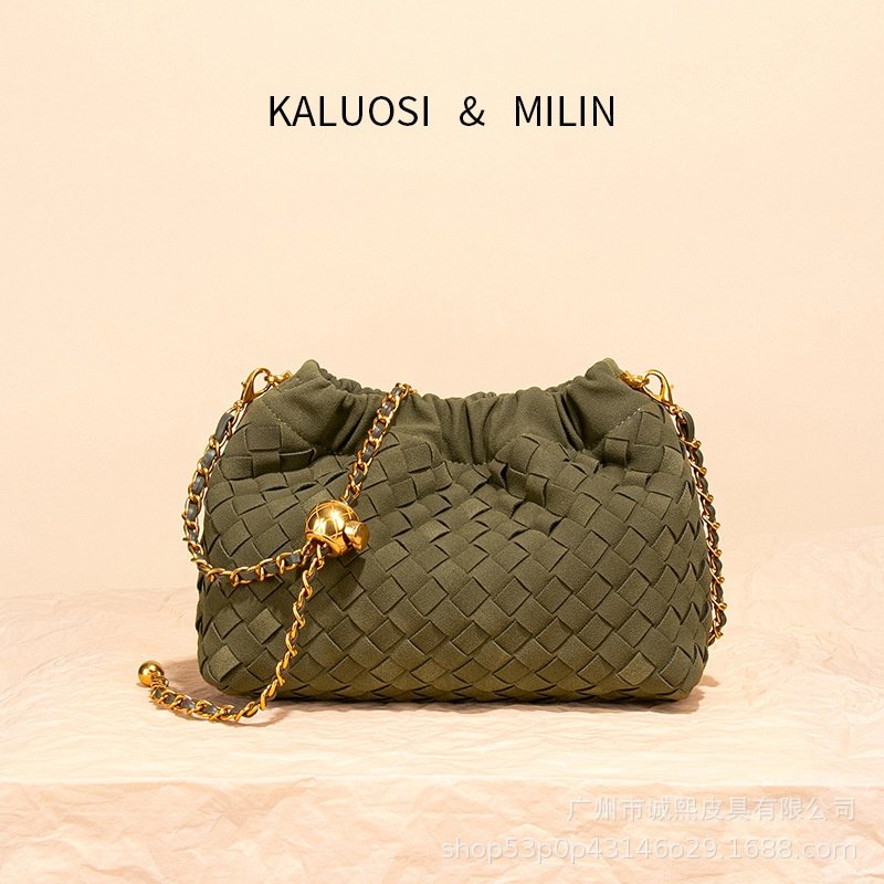 20262025跨境新款编织包女复古感褶皱云朵包小香风抽绳斜挎链条包,箱包皮具/热销女包/男包,小方包,淘宝优惠券,粉丝福利购,淘宝优惠卷