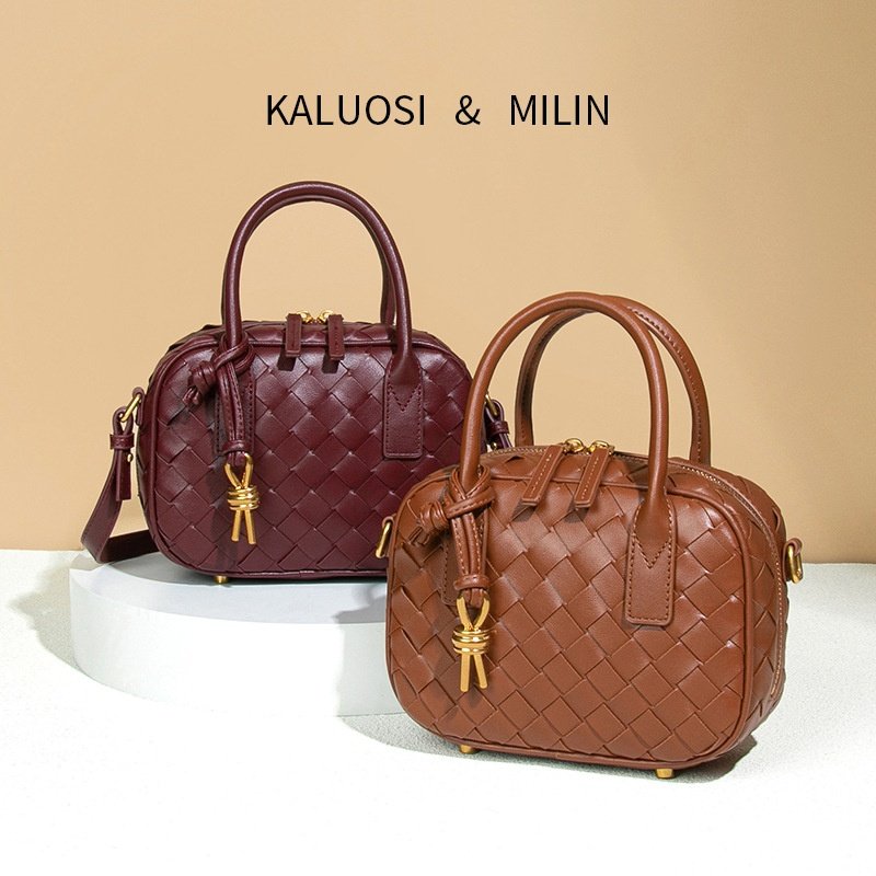 2026新款保龄球包包女感编织枕头包迷你小众手提小方包斜挎饼干包,箱包皮具/热销女包/男包,小方包,淘宝优惠券,粉丝福利购,淘宝优惠卷