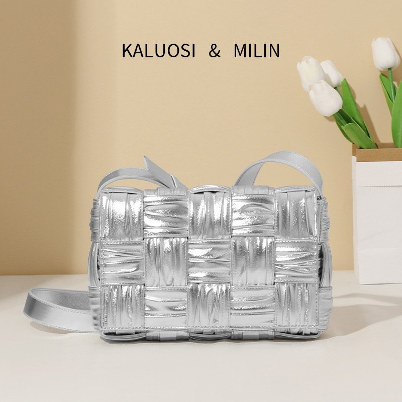 2026跨境手工编织相机包感小众设计中性风金色银色单肩斜挎包,箱包皮具/热销女包/男包,小方包,淘宝优惠券,粉丝福利购,淘宝优惠卷