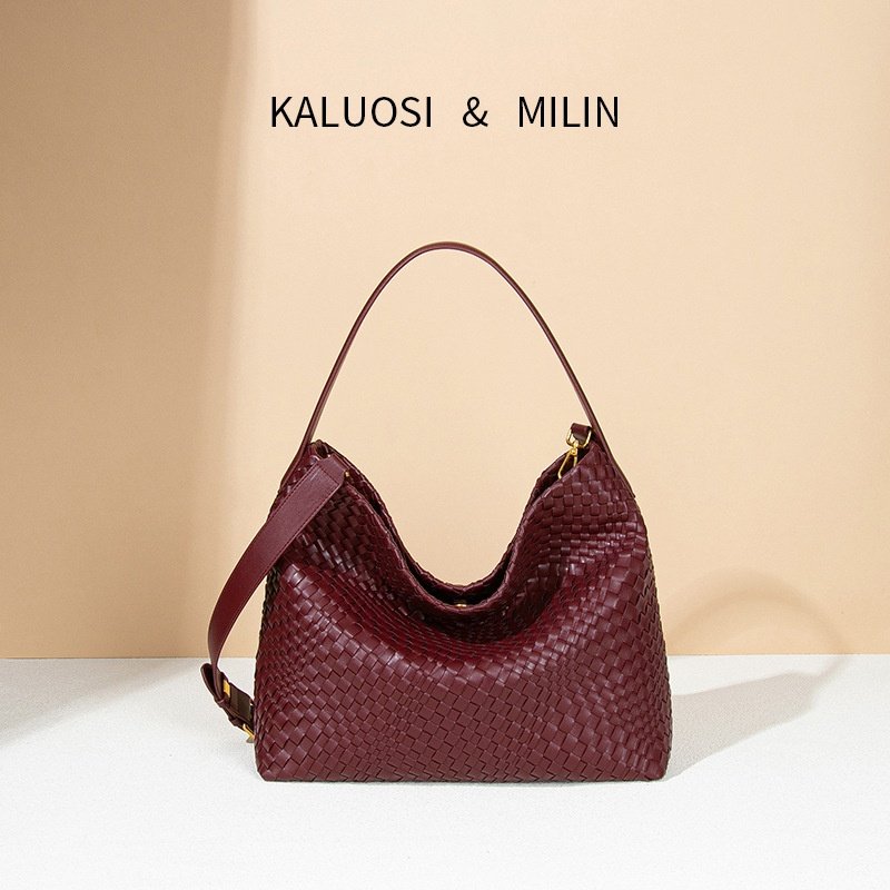 2026编织大容量休闲腋下包时尚质感百搭单肩小众设计通勤水桶斜挎,箱包皮具/热销女包/男包,腋下包,淘宝优惠券,粉丝福利购,淘宝优惠卷