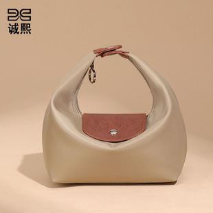 2026亚马逊热销尼龙斜跨饺子包轻便手提hobo女包2026新款单肩腋下