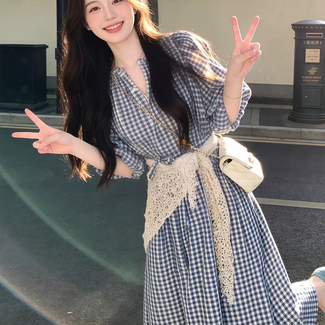 清纯白月光甜美风蓝色格子连衣裙女夏日系简约学院风小个子仙女裙
