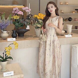 Madofit麻豆/2173春和景明亚麻皱感印花立体花苞连衣裙