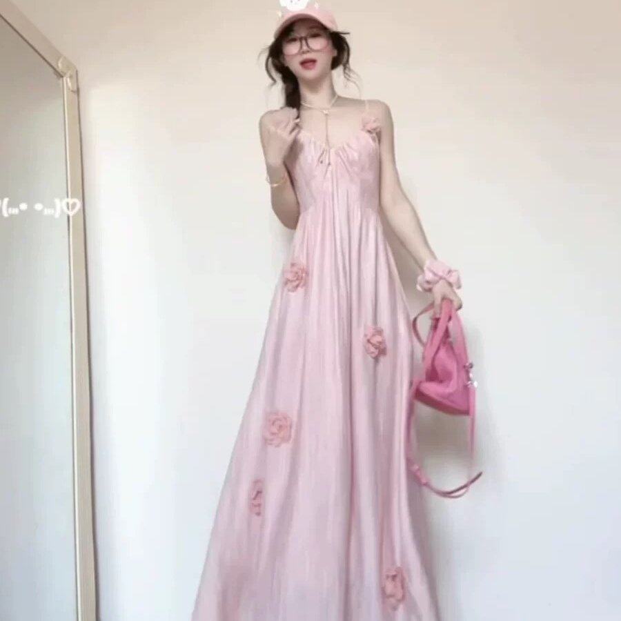 法式粉色立体花朵吊带连衣裙女夏季甜美海边度假沙滩裙大摆长裙子