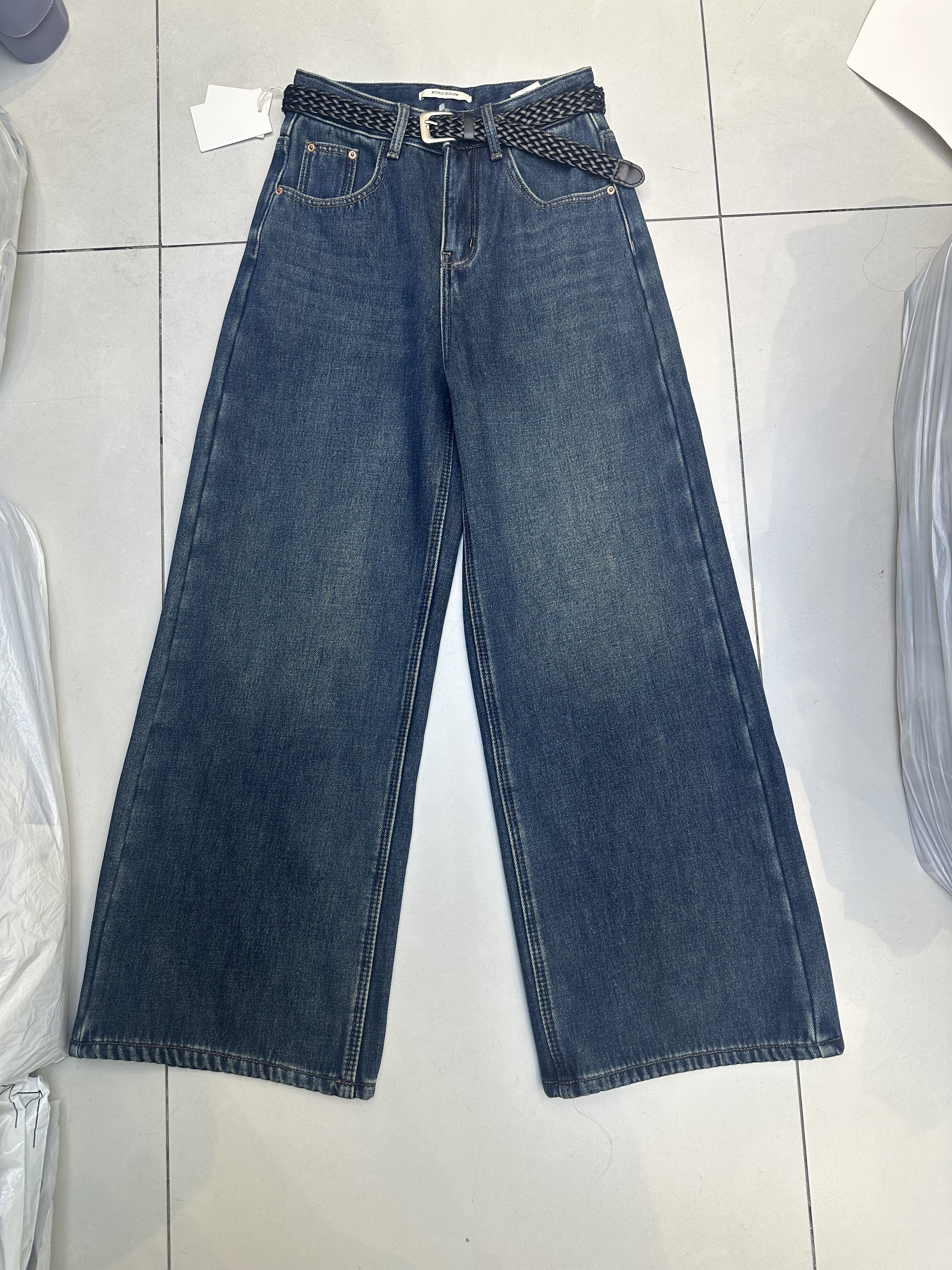 RORO88195复合绒窄版阔腿裤女2025冬季新百搭舒适洋气显瘦送腰带