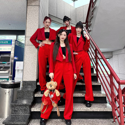 2024女团风爵士舞打歌服