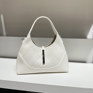 黑白色新款复古休闲慵懒风软皮菱格手提饺子包链条单肩斜挎包子母