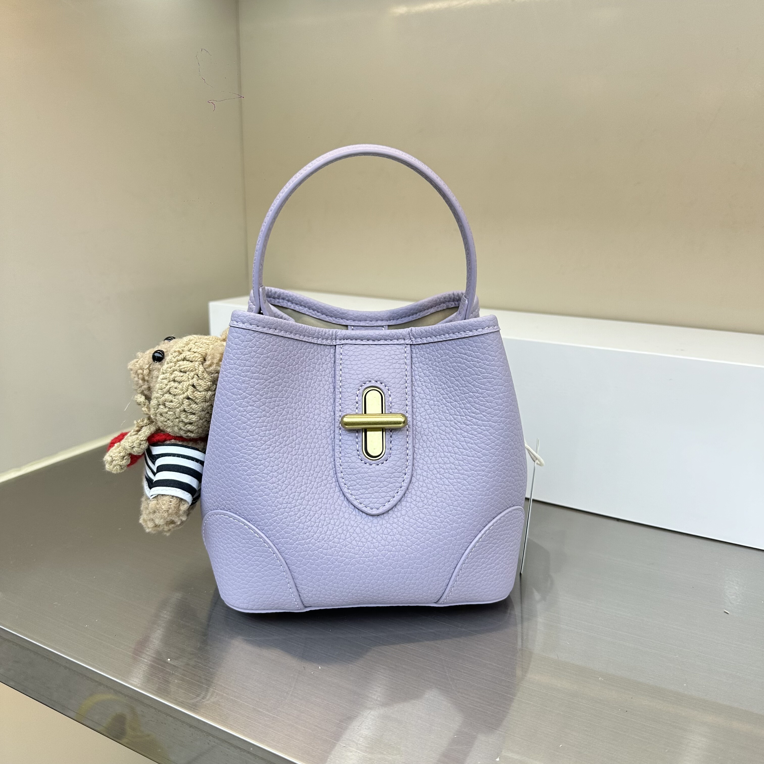 新款复古休闲慵懒风软皮荔枝纹手提菜篮子包斜挎实用百搭女子母包