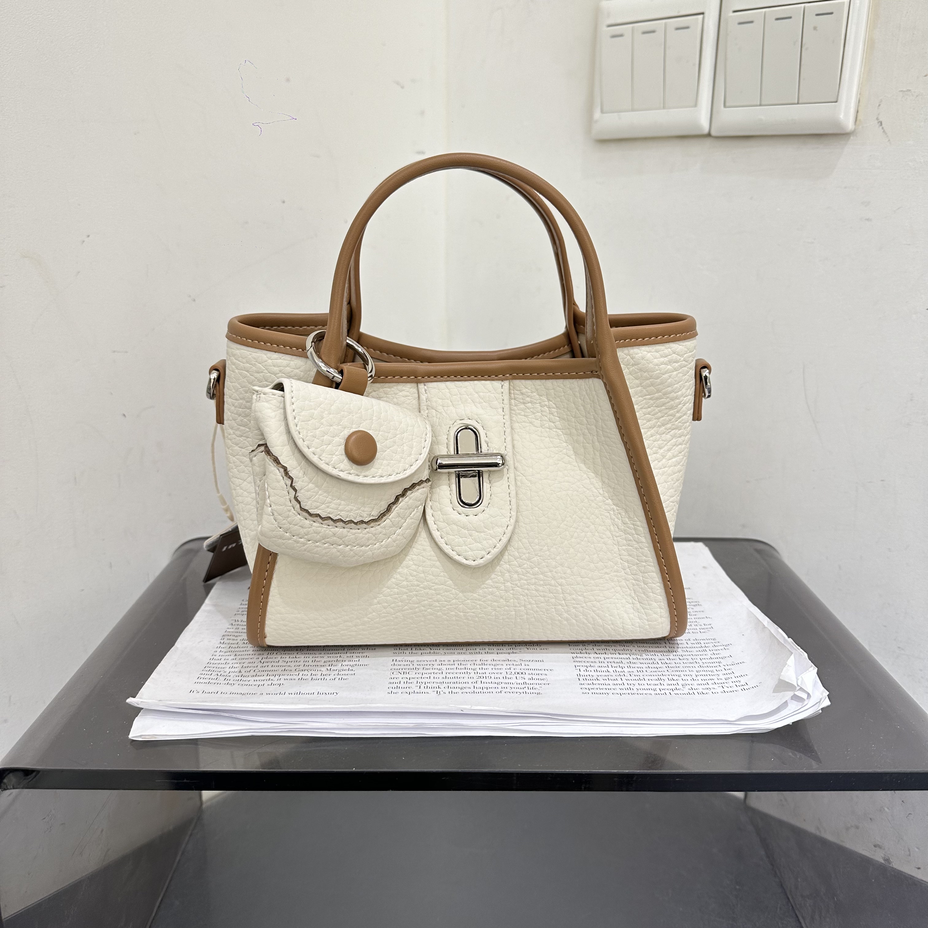 新款复古休闲慵懒风软皮手提菜篮子包撞色子母斜挎女包纯色实用包