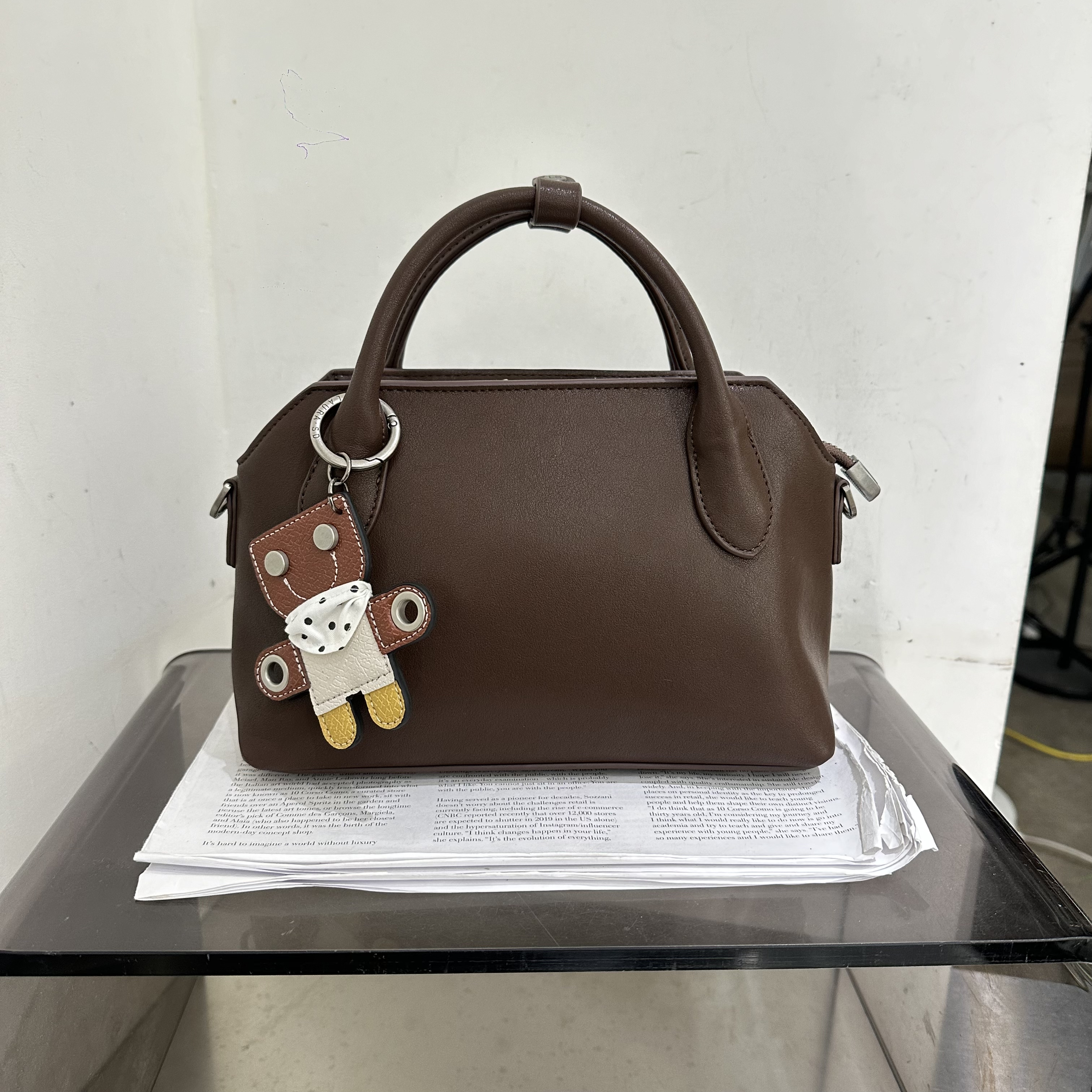 劳拉时黛新款贝壳包斜挎女士手提包通勤上班族洋气轻便拎包单肩包