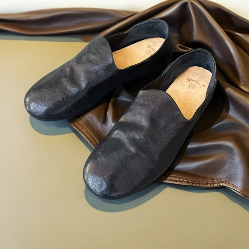 Mantova曼托瓦新款水洗马皮软复古做旧懒人皮底平底一脚蹬奶奶鞋