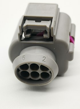 2278705-1 2278706-8汽车连接器护套插接件胶壳实拍现货量大从优