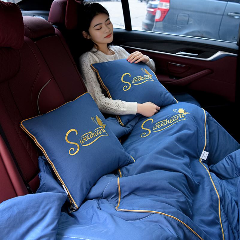 车上专用小被子车载抱枕被子两用汽车靠垫枕头被办公室午睡神器多