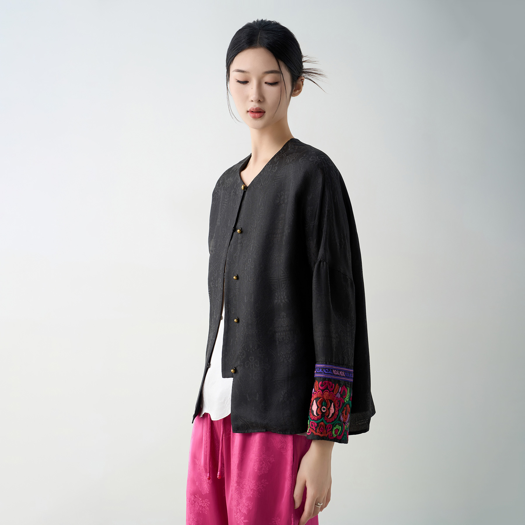 曼加塔【苗绣外套】春夏波嬉新中式女装女装气质蚕丝苗绣外套女