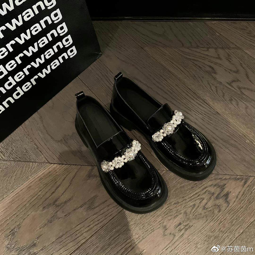 【sheii苏茵茵】安迪梦境~真皮圆头手工水晶花粗跟小皮鞋女乐福鞋