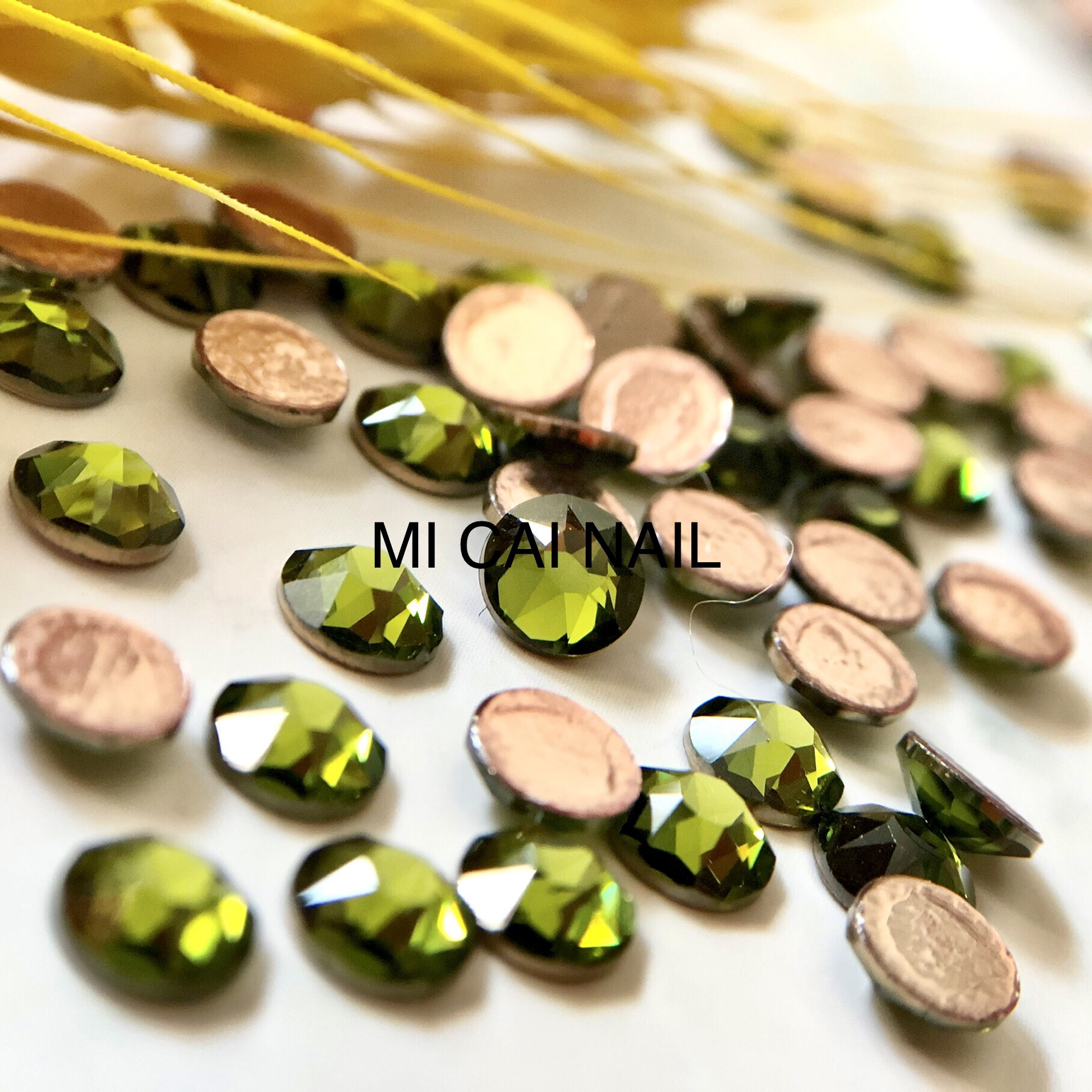 diy进口水晶烫金美甲橄榄绿奥钻