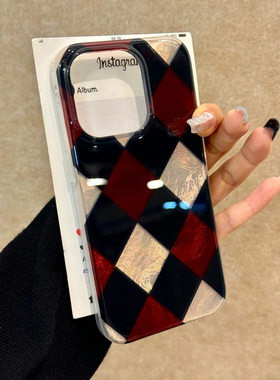 酒红菱格纹适用苹果15promax手机壳iphone16pro复古12华为mate60新款pura70vivo小米14红米note13荣耀oppok70