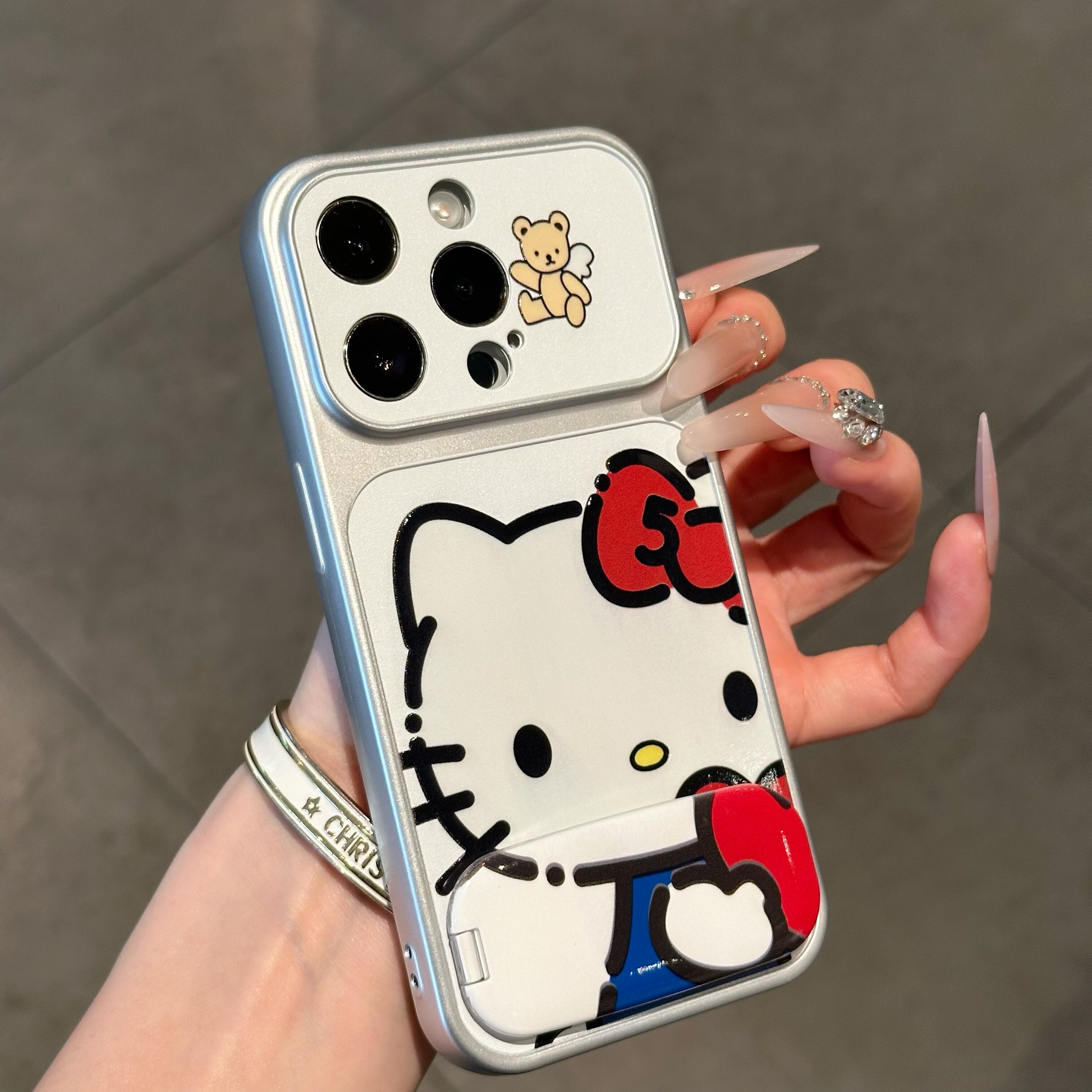 抱心小猫适用iPhone17promax手机壳15苹果16华为p80卡通vivo小米17网红oppofindx9电镀秒变13红米k90荣耀500