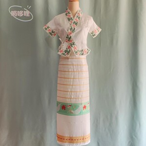 夏季新款傣族服装女短袖绣花上衣织布筒裙民族套装日常休闲工作服