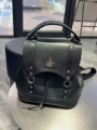 27×28cm Black Rivet Retro Saturn Shoulders