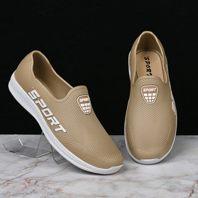 男士水鞋劳保工地一体成型防水休闲雨鞋包头鞋厨师鞋防水防滑秋鞋