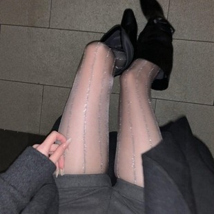 跨年晚上就这么穿 辣妹闪亮气质性感丝袜搭靴子 竖纹灰丝上大分