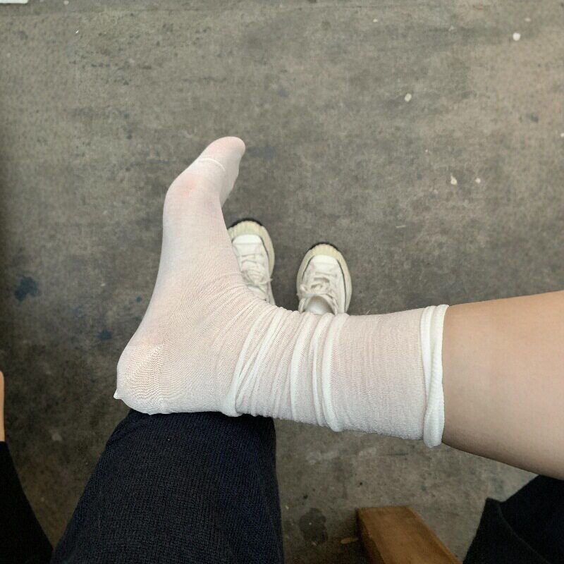 这么软那么糯!云朵般质地~奶白色细褶皱堆堆袜女夏季超薄中筒袜~