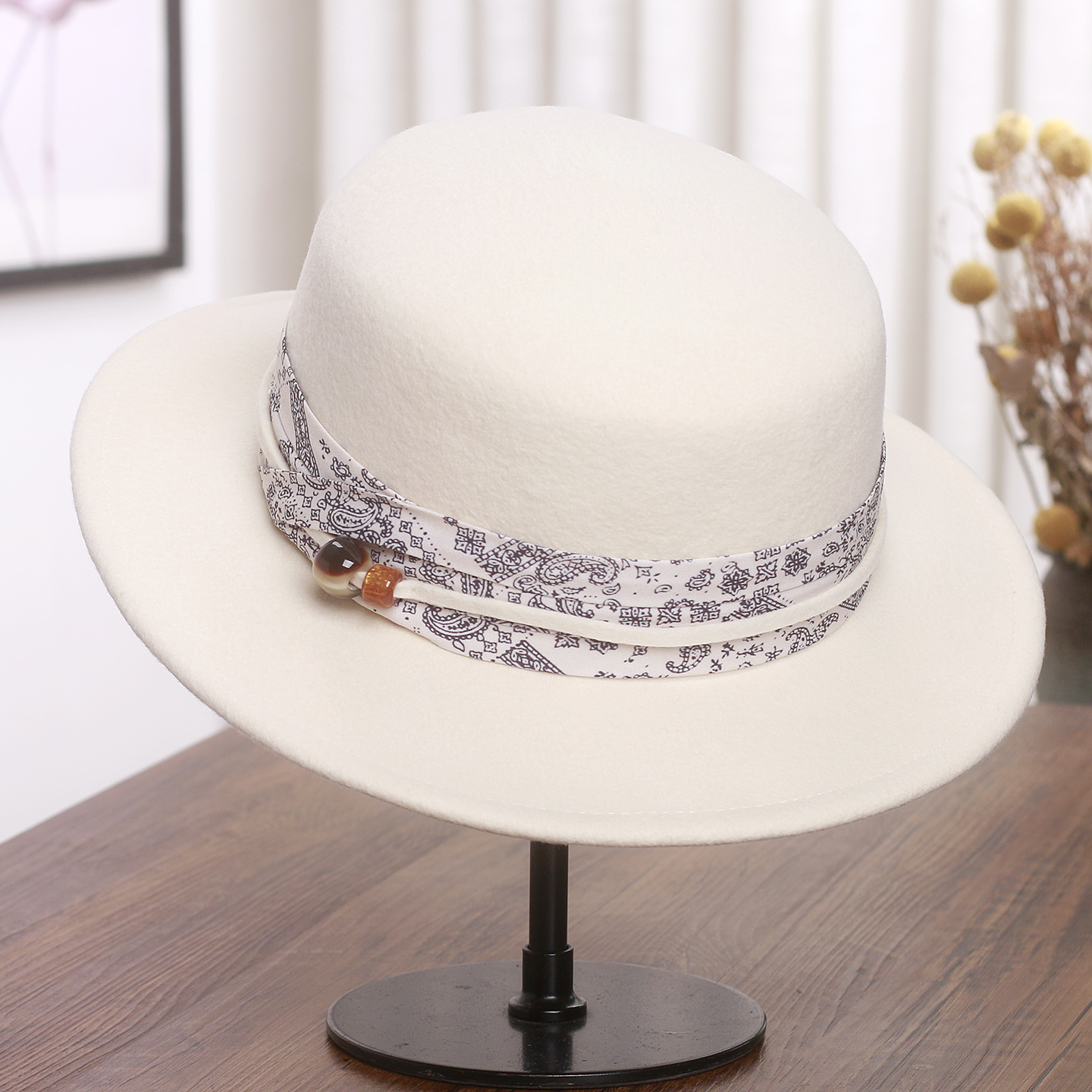 秋冬新款法式羊毛呢平顶帽子女英伦复古爵士帽时尚百搭平檐礼帽潮