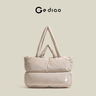 格调studio日系小众夹棉棉服包包2025冬季 手提包轻羽绒单肩托特包