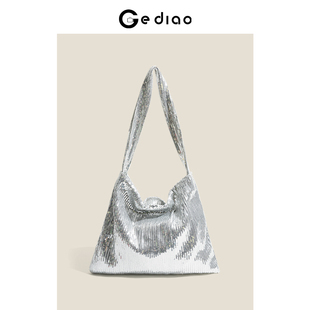 格调studio小众设计亮片高级感银色包包大容量轻便手提单肩斜挎包