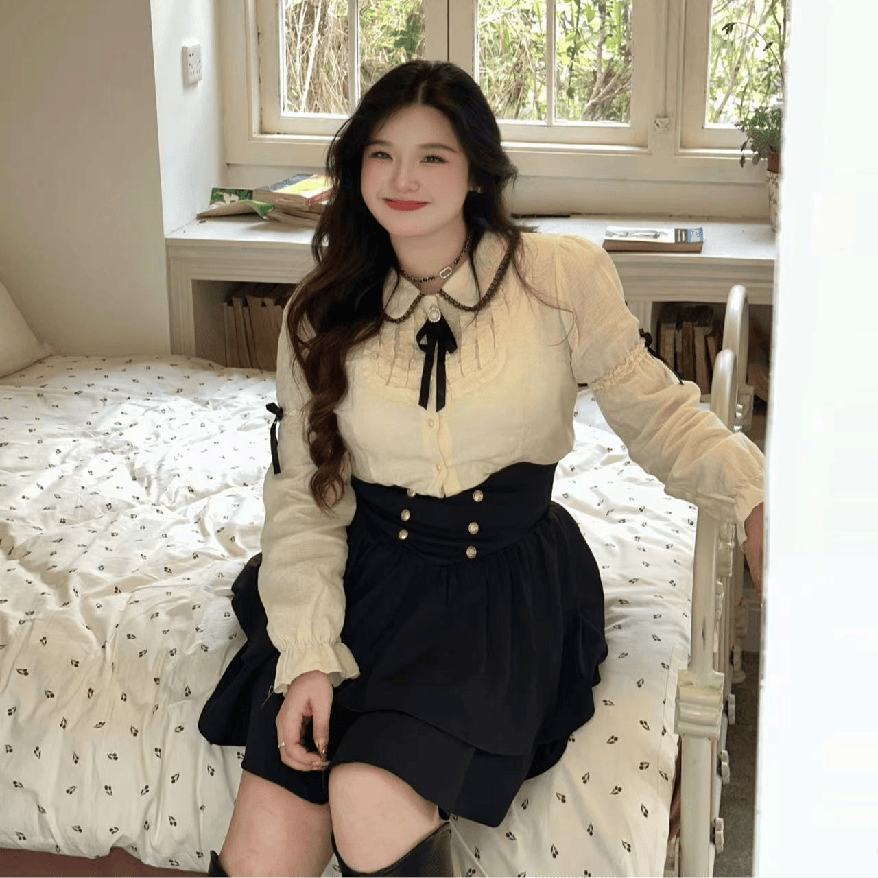 桃子汽水微胖版学院风甜美感蝴蝶结高腰显瘦背带裙+衬衣两件套装