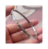 细手镯轻奢高级感钛钢小众不掉色精致时尚 手饰女生简约大方 设计款